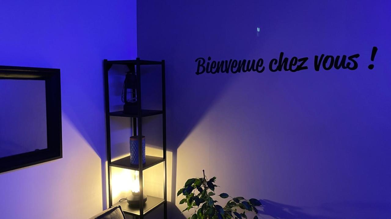 Bienvenue Chez Vous "Appartement Classe 2 Etoiles En Rdc Avec Espace Exterieur Et Parking" Dole Zewnętrze zdjęcie